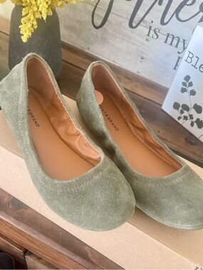Lucky Brand Olive Green Suede Ballet Flats